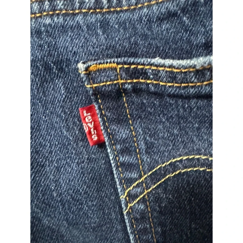 Levi's 501 Women's 31x26 Distressed Straight Leg Denim Dark Wash Ankle